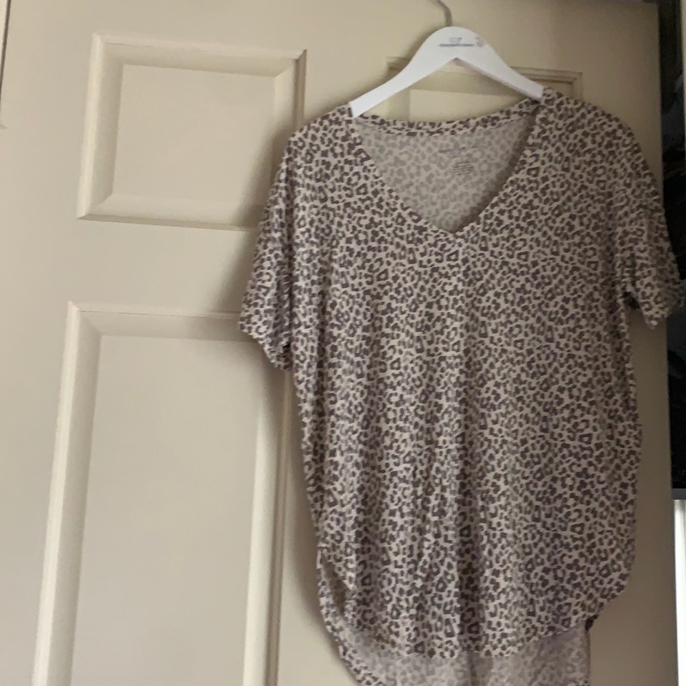 American eagle t shirt